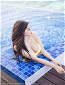 《欧美女性外阴图片》