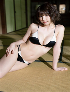 《彩虹化身侠》
