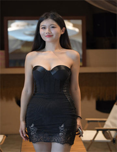 《欧美黑人一区二区三区免费A片》