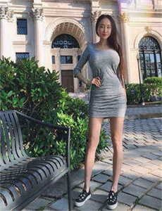《一个妈妈的女儿4中文字幕》