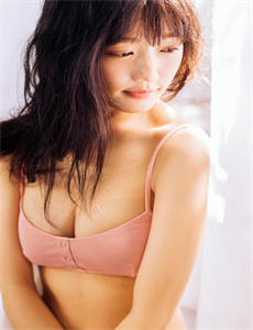 《粗长巨龙挤进美妇》